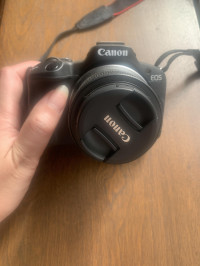 Canon EOS R50