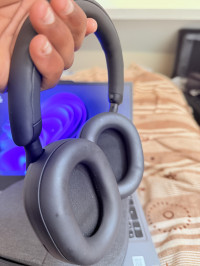 Sony WH-1000XM5