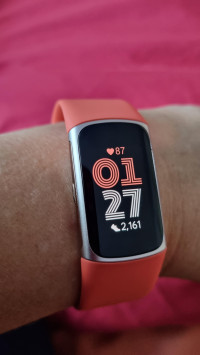 Fitbit Charge 6