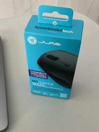 Connects Wirelessly to 3 Devices