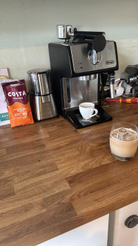 Iced coffee , De'Longhi ECP35.31