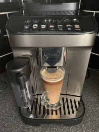 Led Display and control panel illuminated , De'Longhi Magnifica Evo ECAM290.83.TB