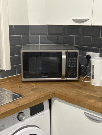 Samsung MC28H5013AS