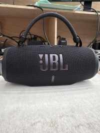 JBL Charge 6