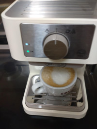 Coffee's made. , De'Longhi Stilosa EC260