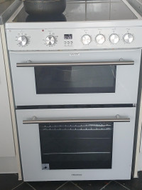 Hisense HDE3211BWUK