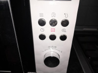 DE'LONGHI 23L 900W COMBINATION MICROWAVE , De'Longhi Brillante