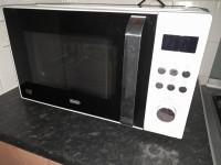 DE'LONGHI 23L 900W COMBINATION MICROWAVE , De'Longhi Brillante
