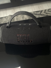 JBL Charge 6