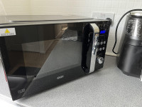 Microwave , De'Longhi Brillante