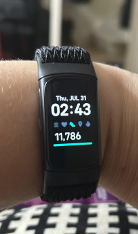 Fitbit Charge 6