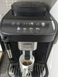 Cappuccino , De'Longhi Magnifica Evo ECAM290.21.B