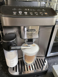 Love it , De'Longhi Magnifica Evo ECAM290.83.TB