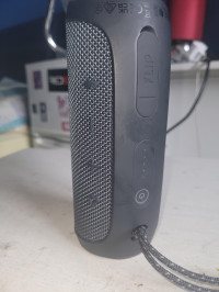 JBL Flip Essential 2