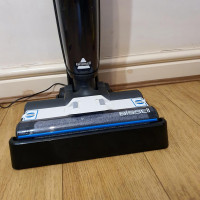 Docking Charging Station. , Bissell CrossWave HF3 Cordless