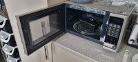 Samsung MC28H5013AS