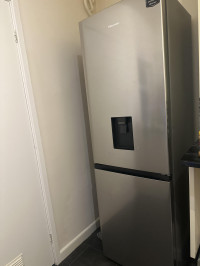 Hisense RB390N4WBE
