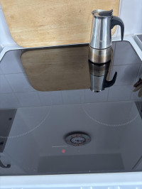 My new oven , Hisense HDE3211BWUK