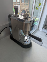 De'Longhi Dedica Arte EC885.M