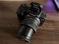 Canon EOS R50