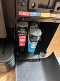 Simply pop in to load ink, easy and mess free , Brother DCP-J1260W