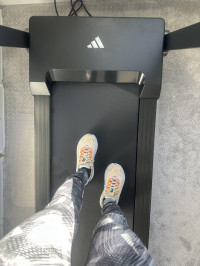 Adidas T-24c