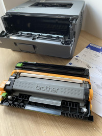 Remove the orange strip before inserting the toner/drum unit. , Brother HL-L2400DWE