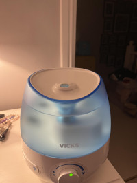 Humidifier , Vicks VUL525