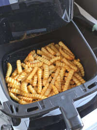 Produced beautifully cooked crispy chips.