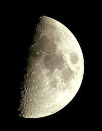 Moon photo taken with kodak pixpro az528 , KODAK PIXPRO AZ528
