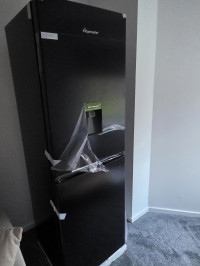 My new fridge-freezer , Fridgemaster MC55240DES