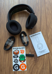 Contents , SteelSeries Arctis Nova 5X