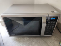 My new microwave , Samsung MC28H5013AS