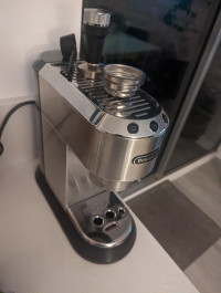 De'Longhi Dedica Arte EC885.M
