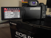 Canon EOS R50