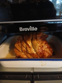 Crispy crackling on leg of pork. , Breville Halo Flexi VDF130