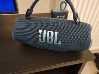 JBL Charge 6