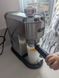 De'Longhi Dedica Arte EC885.M