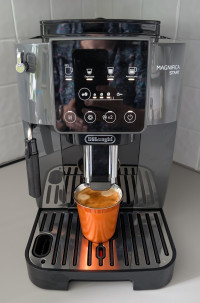 DeLonghi  Magnifica , De'Longhi Magnifica Start ECAM220.22.GB