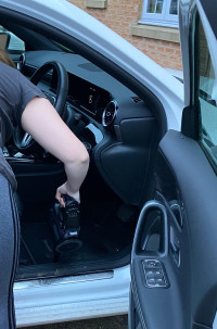 Cleaning car carpets