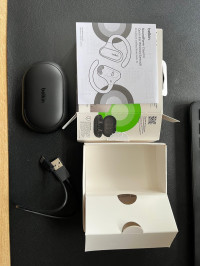 Belkin Soundform ClearFit