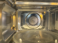 Inside the microwave , De'Longhi Brillante