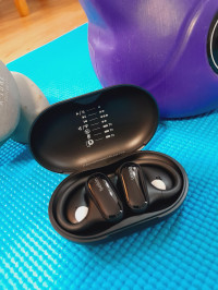 Belkin Soundform ClearFit