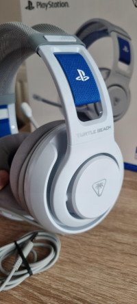 Turtle Beach Atlas 200