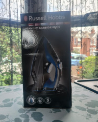 Russell Hobbs 27090 Titanium Carbide