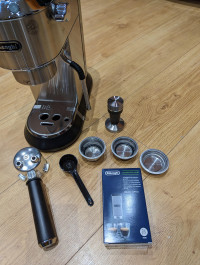 De'Longhi Dedica Arte EC885.M