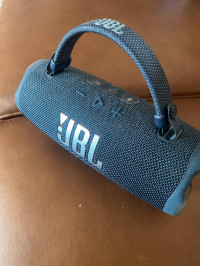 JBL Charge 6