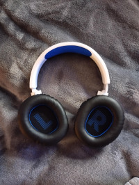 JBL Quantum 360P
