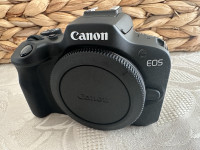 Canon EOS R100