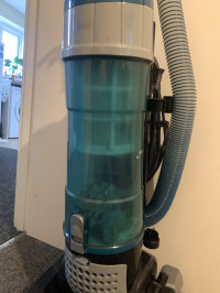 Hoover Breeze Pet